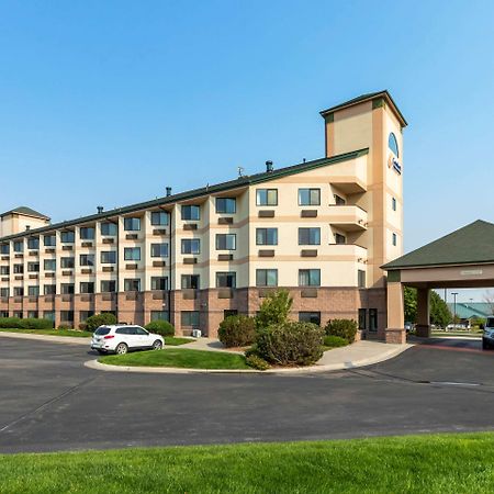 Comfort Inn & Suites Market - Airport Грейт-Фолс Экстерьер фото
